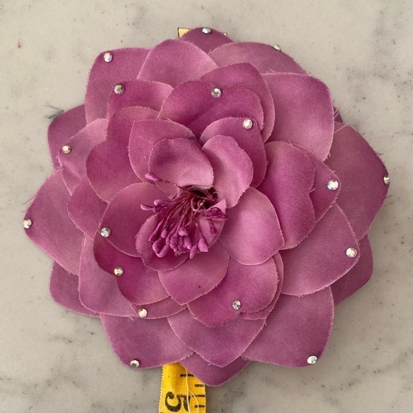 Avon Novelty Mauve Fabric Flower Pin with Crystal Embellishments - Picture 2 of 4